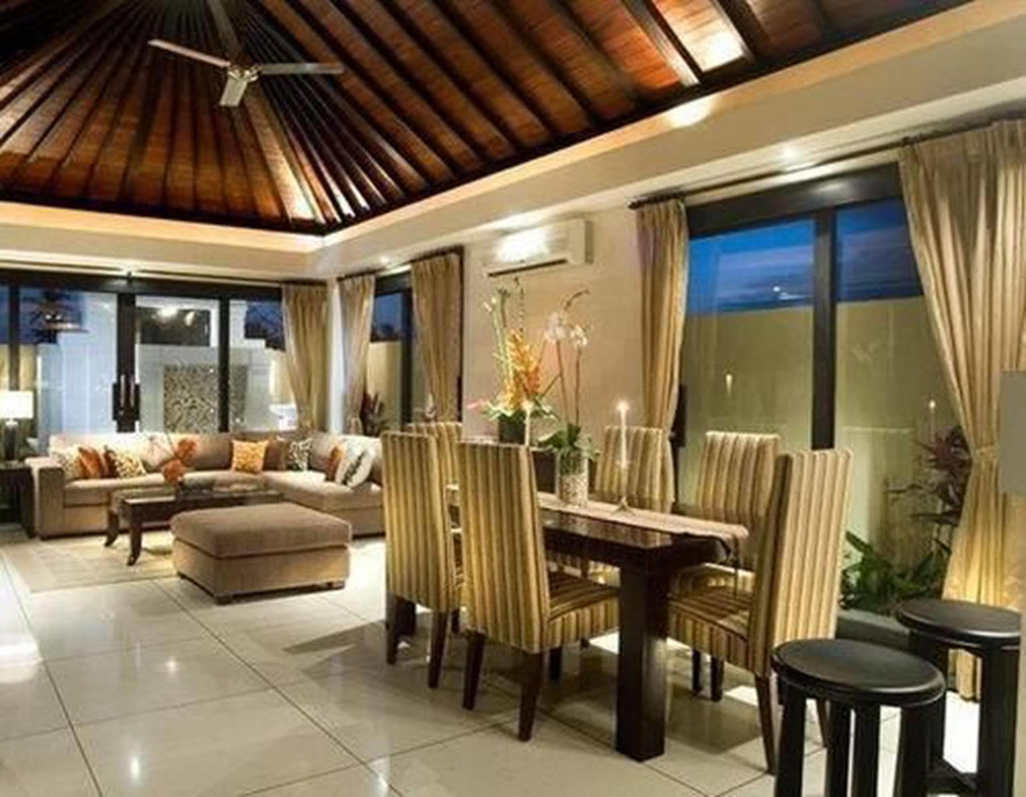 The Seri Villas Seminyak By Premier Hospitality Asia Zewnętrze zdjęcie